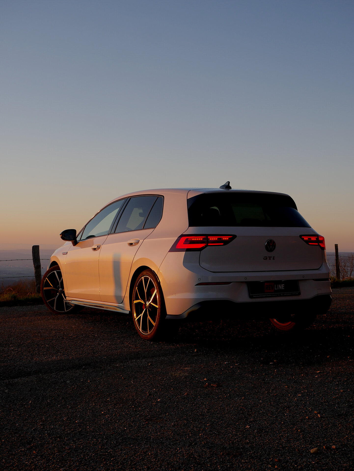 Volkswagen Golf 8 GTI - Image 2